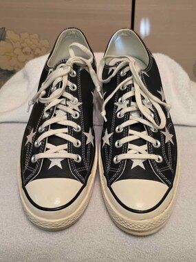 Rare Chuck Taylor Black Leather Converse with Stars